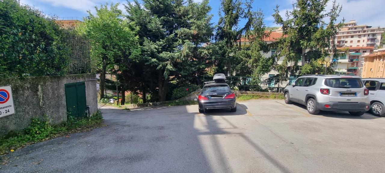 Casa Alexandra Leilighet Rapallo Eksteriør bilde
